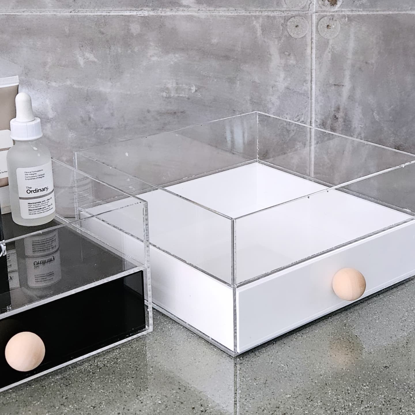 2 tier Makeup organiser